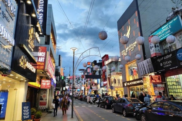 Commercial Street 1
